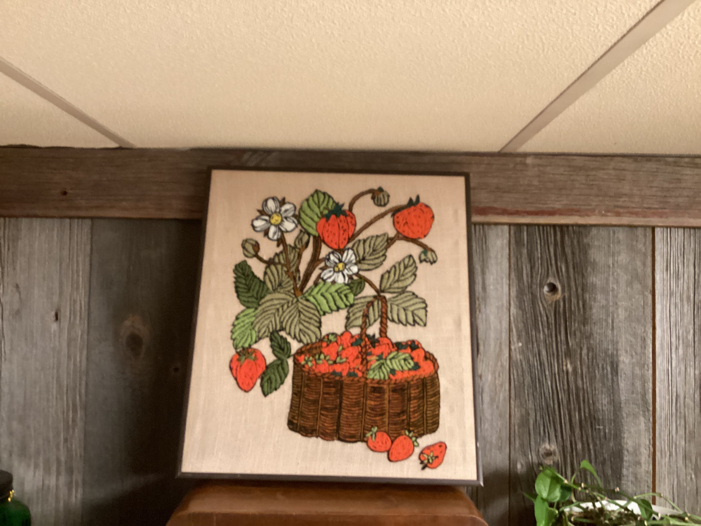 Strawberry basket embroidered