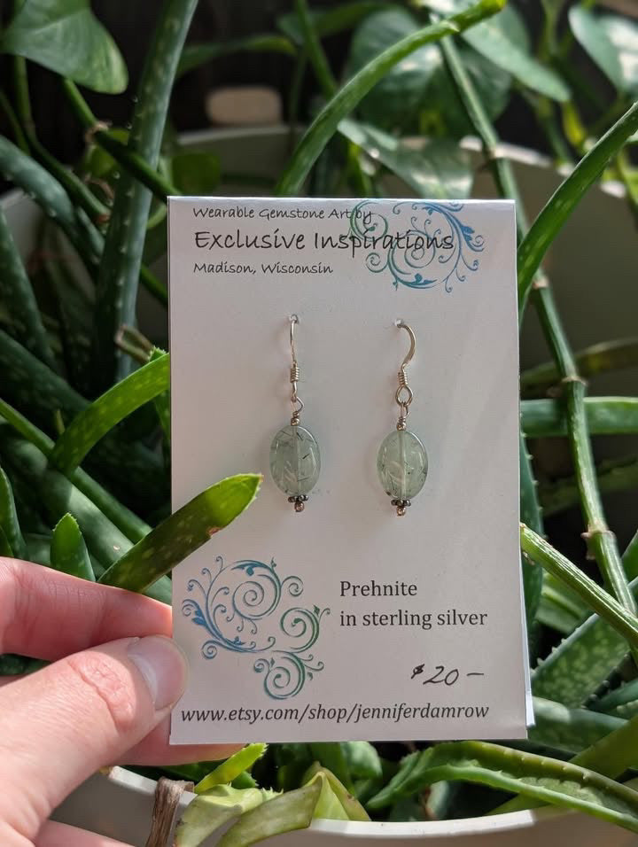 Prehnnite ins telling silver