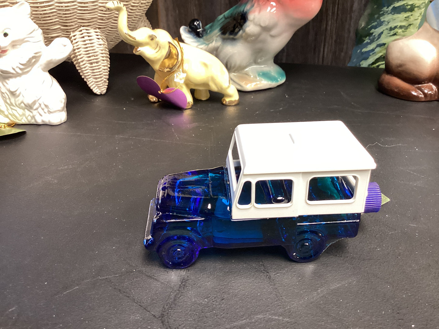 VAN116 Avon blue jeep aftershave bottle