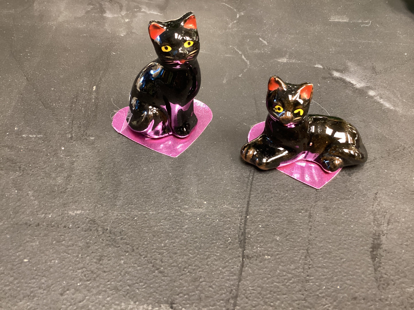 CER142 miniature black cats (set of 2)