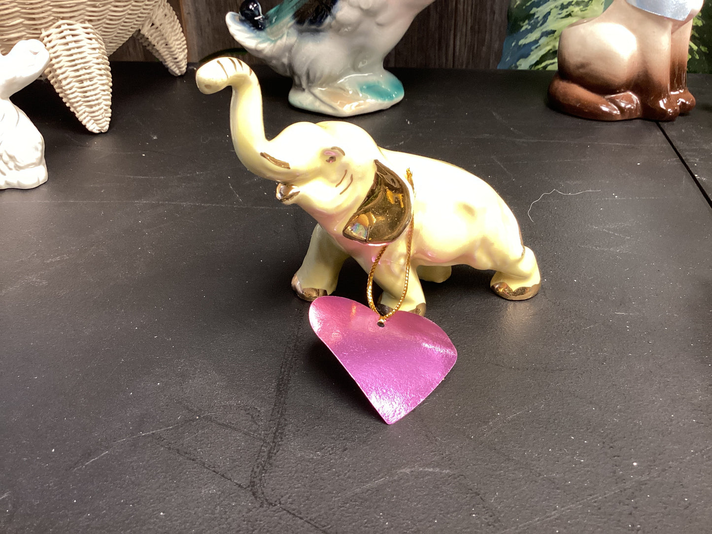 CER177 yellow elephant figurine