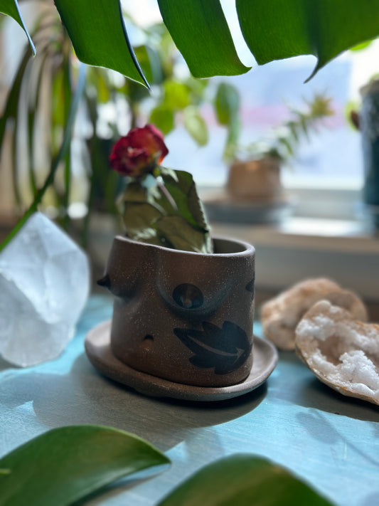 Leaf Torso Planter