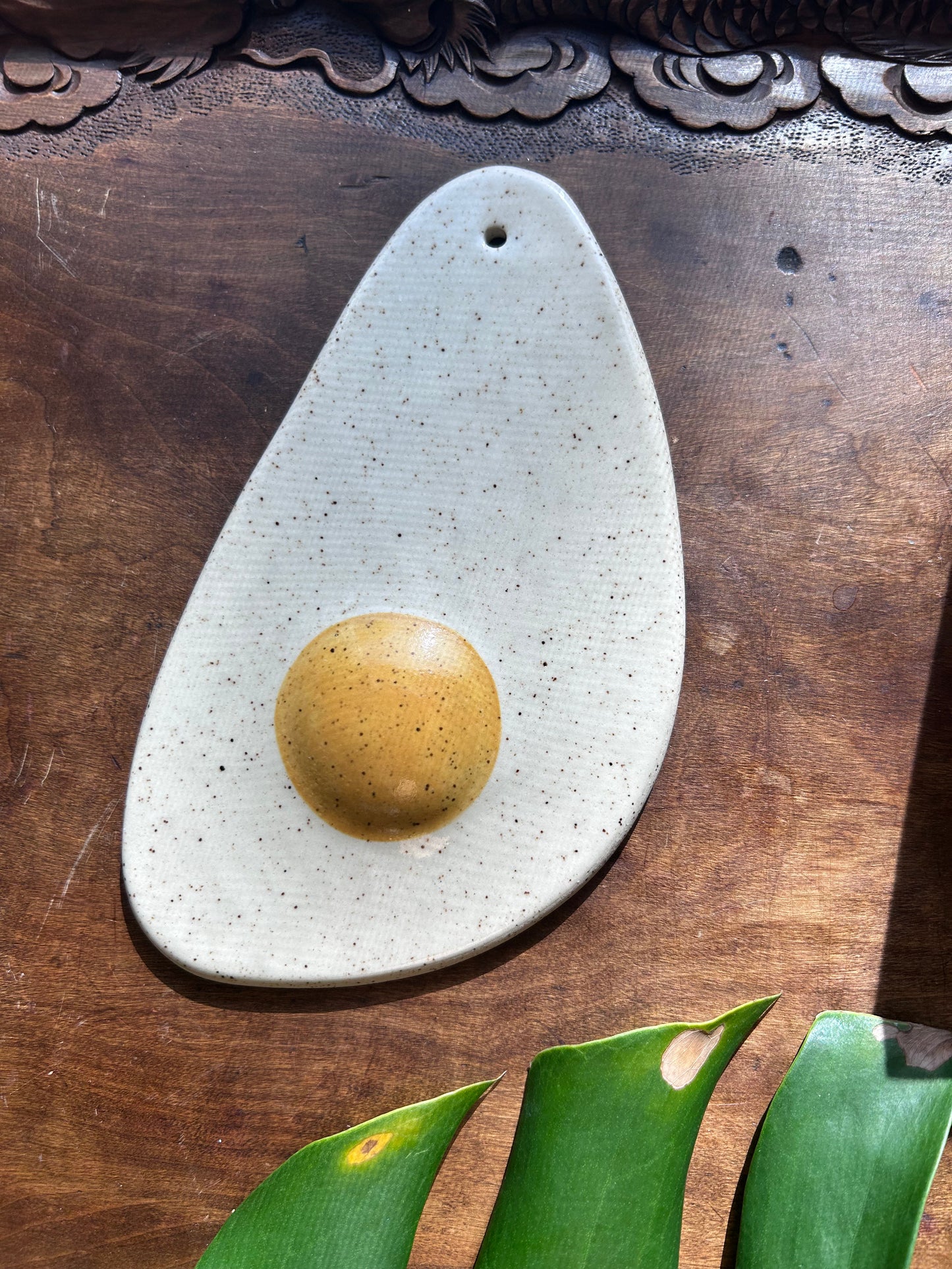 Ceramic hanging egg