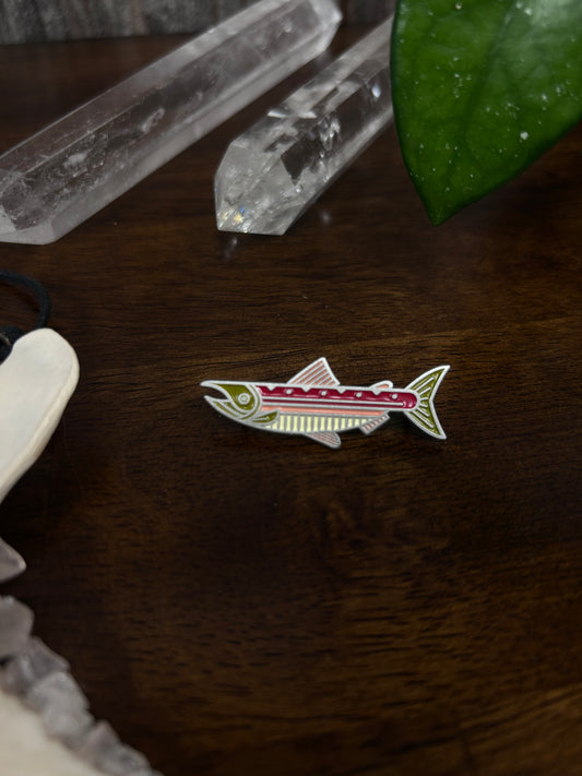 Salmon pin