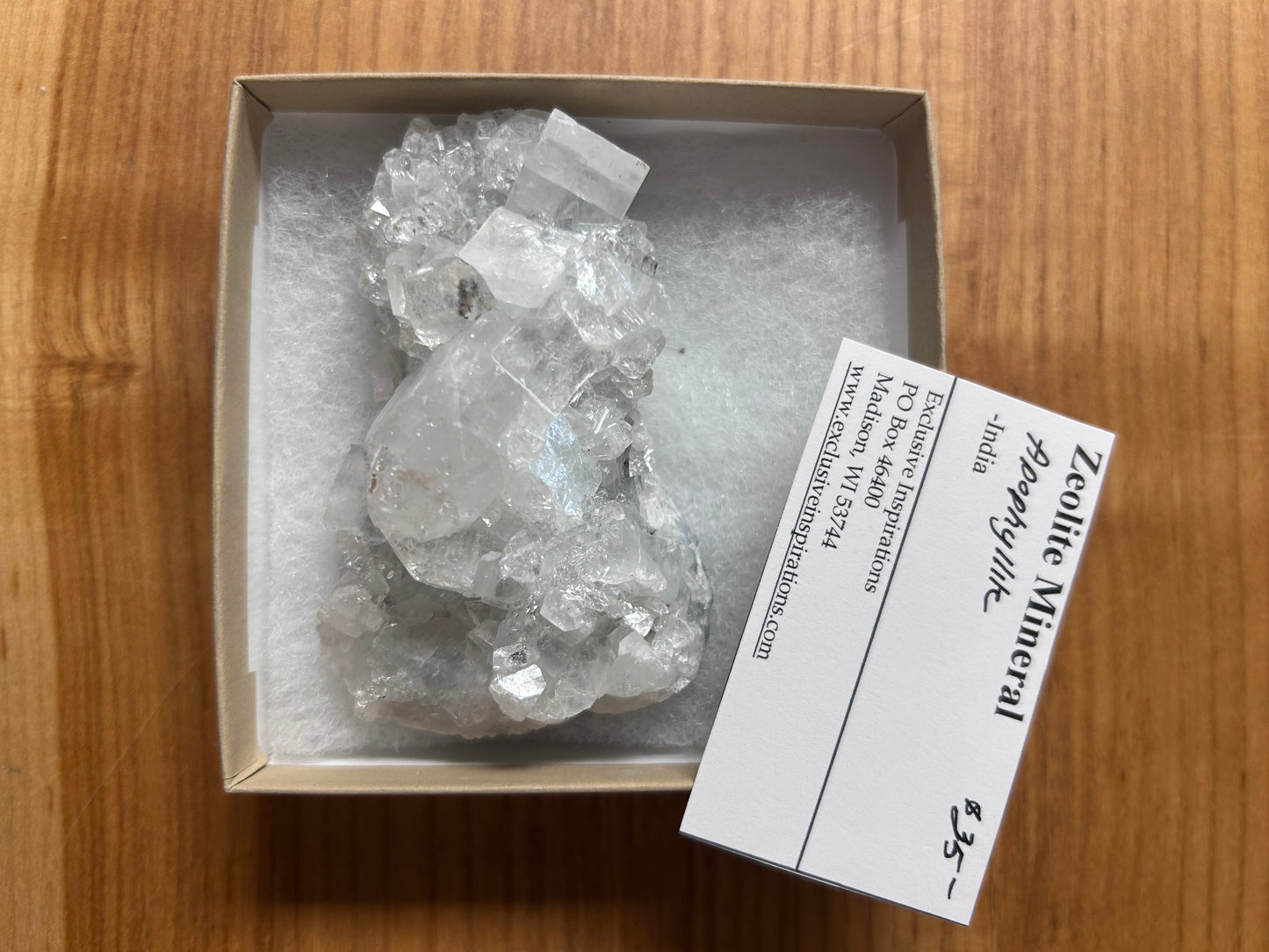 Zeolite mineral