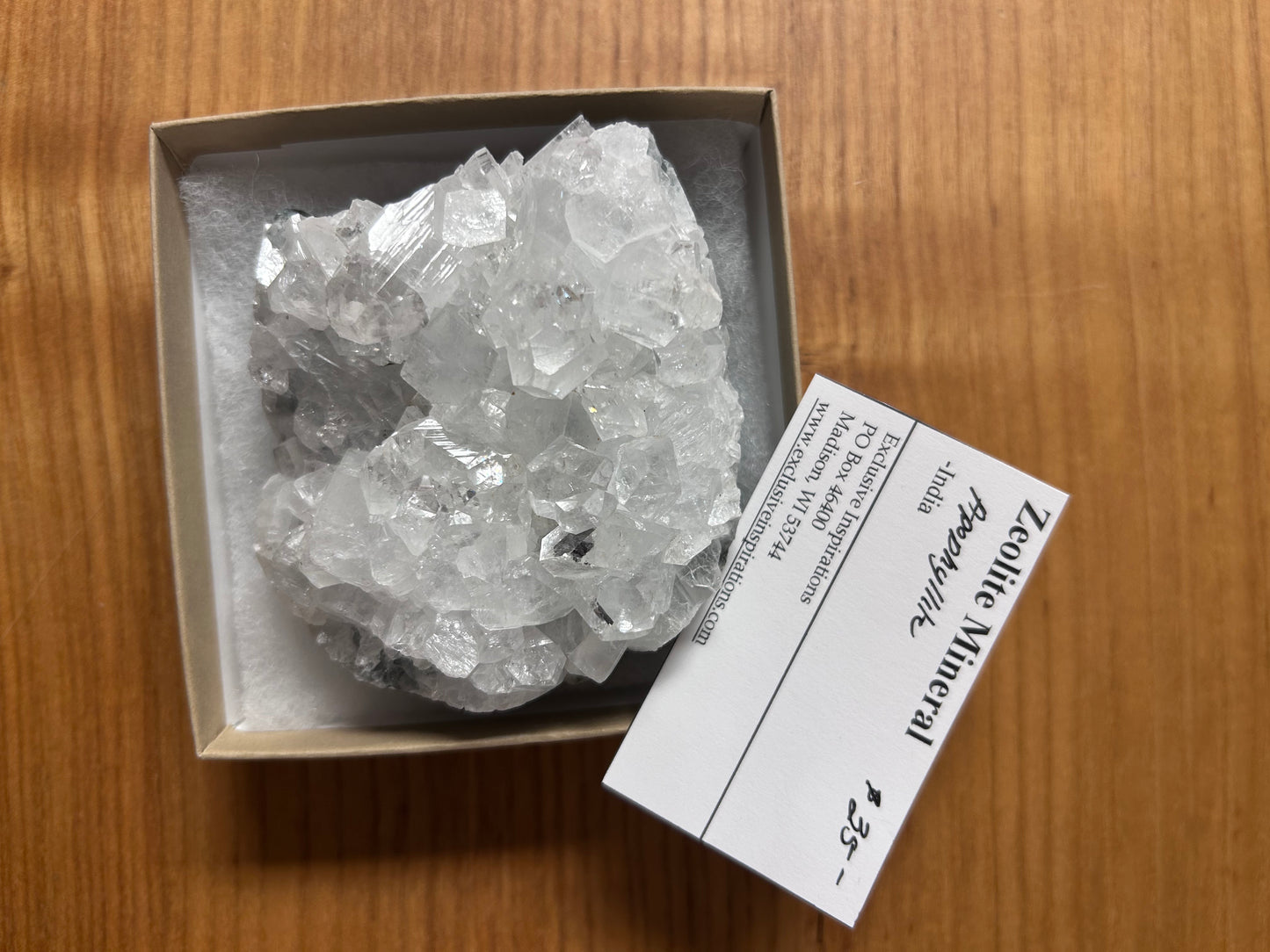 Zeolite mineral