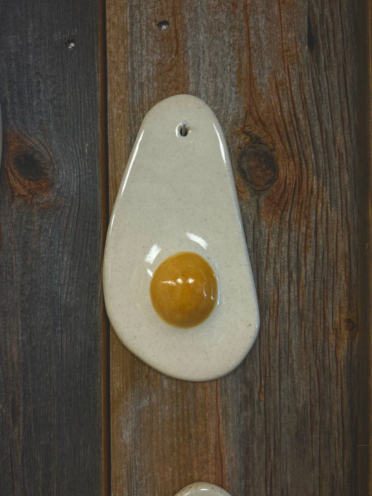 Ceramic hanging egg