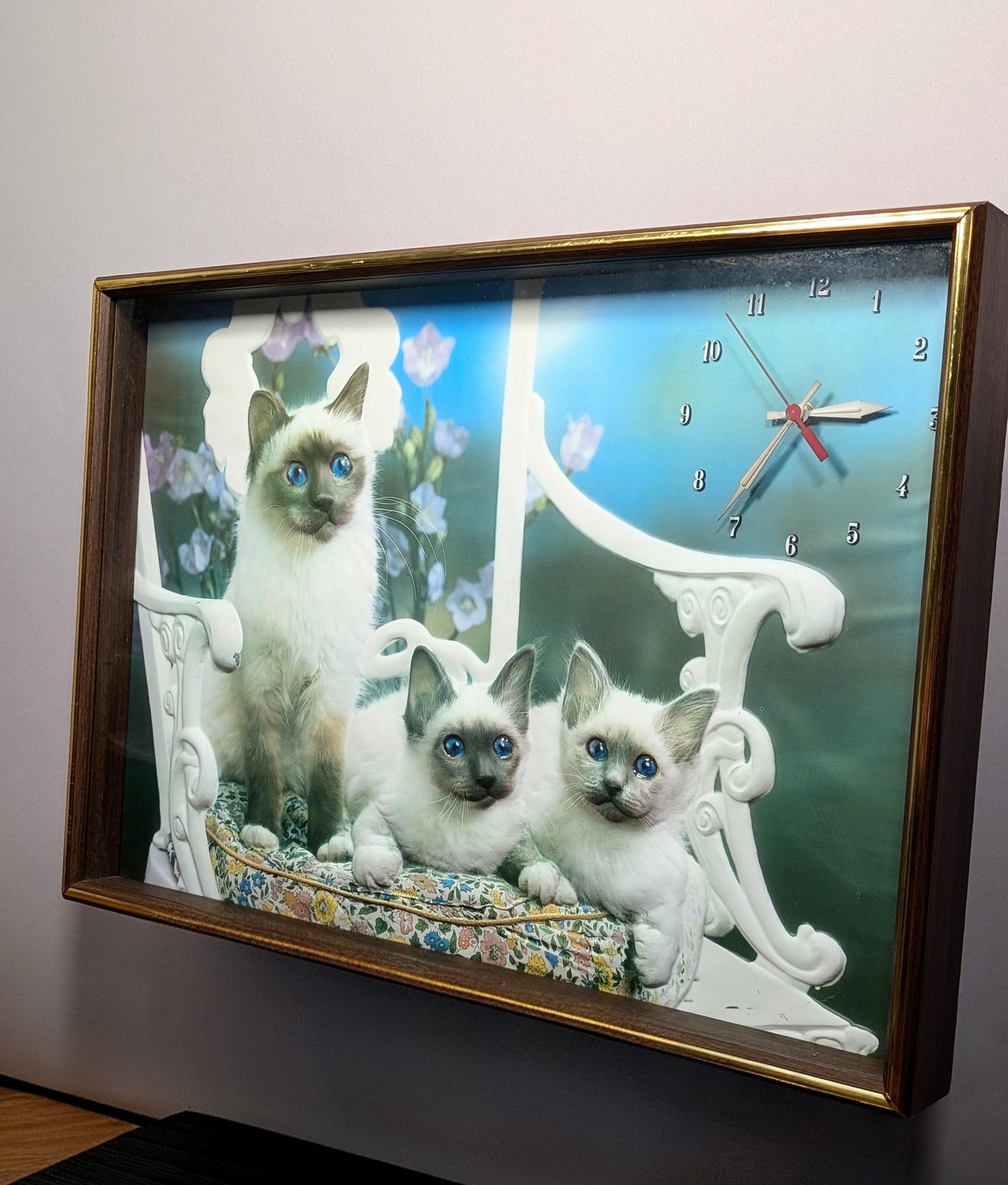 Vintage Cat Clock